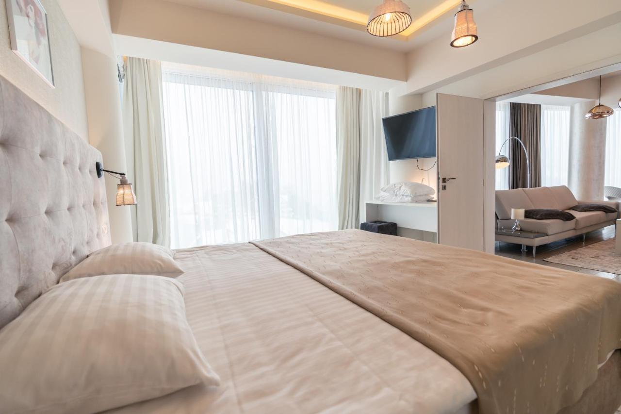 Grand Hotel Belvedere Brasov Bagian luar foto