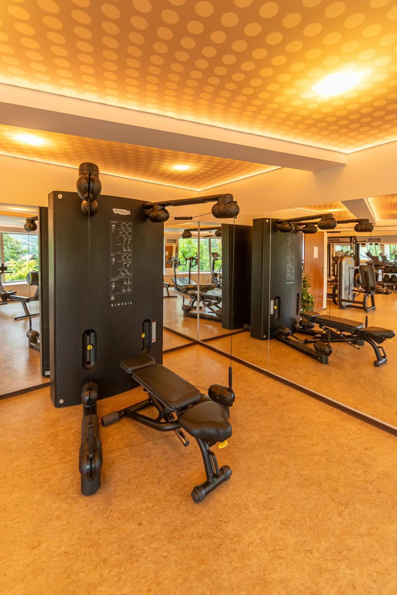 Grand Hotel Belvedere Brasov Bagian luar foto