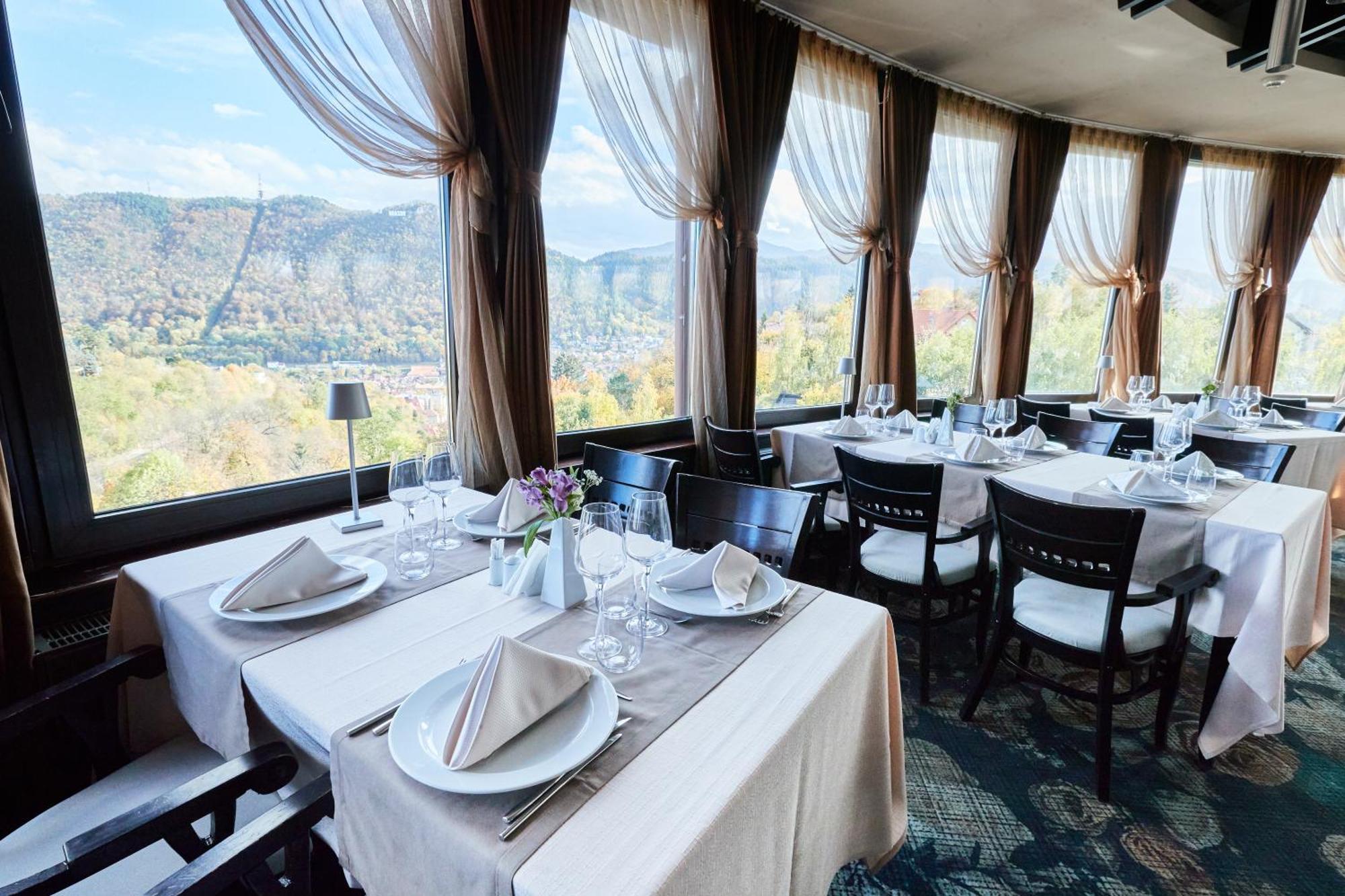 Grand Hotel Belvedere Brasov Bagian luar foto
