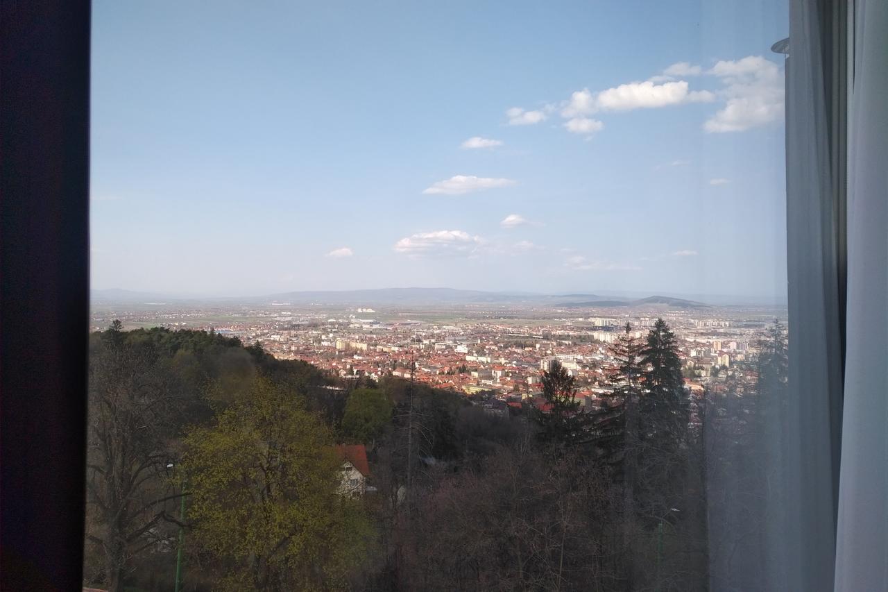 Grand Hotel Belvedere Brasov Bagian luar foto