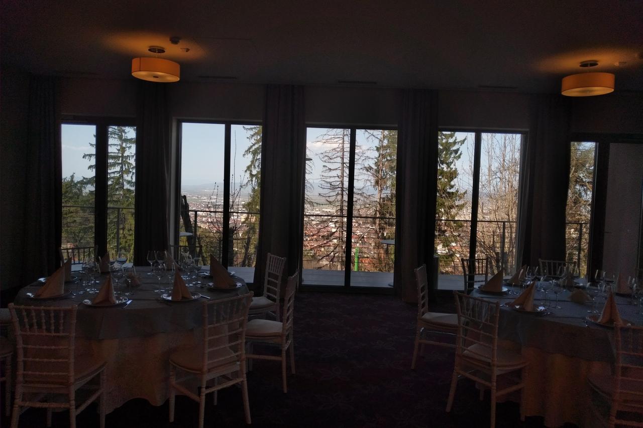 Grand Hotel Belvedere Brasov Bagian luar foto